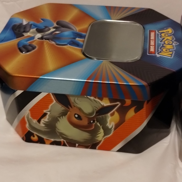 2 Pokemon Tin Boxes - Picture 3 of 9